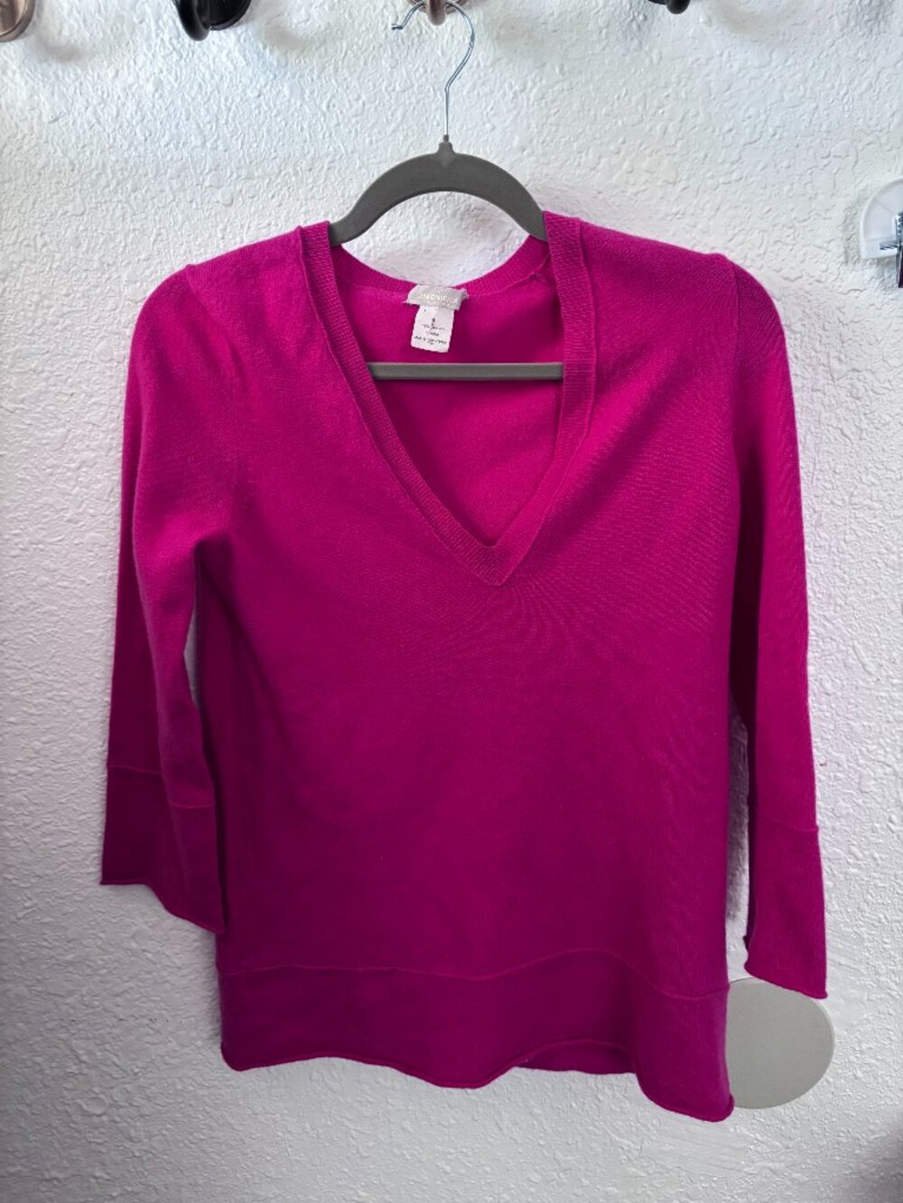 J. Crew Hot Pink Cashmere V Neck Sweater S Quiet Luxury Elevated Basic